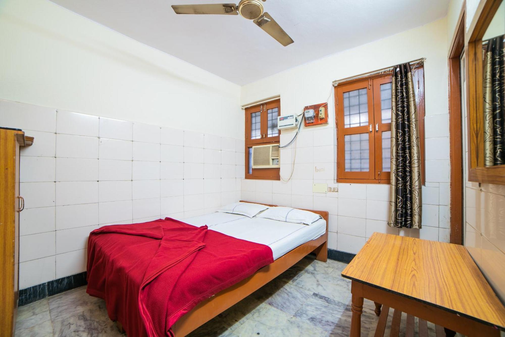 Hotel O Sree Radha Lodge Near Snow World Secunderabad Экстерьер фото