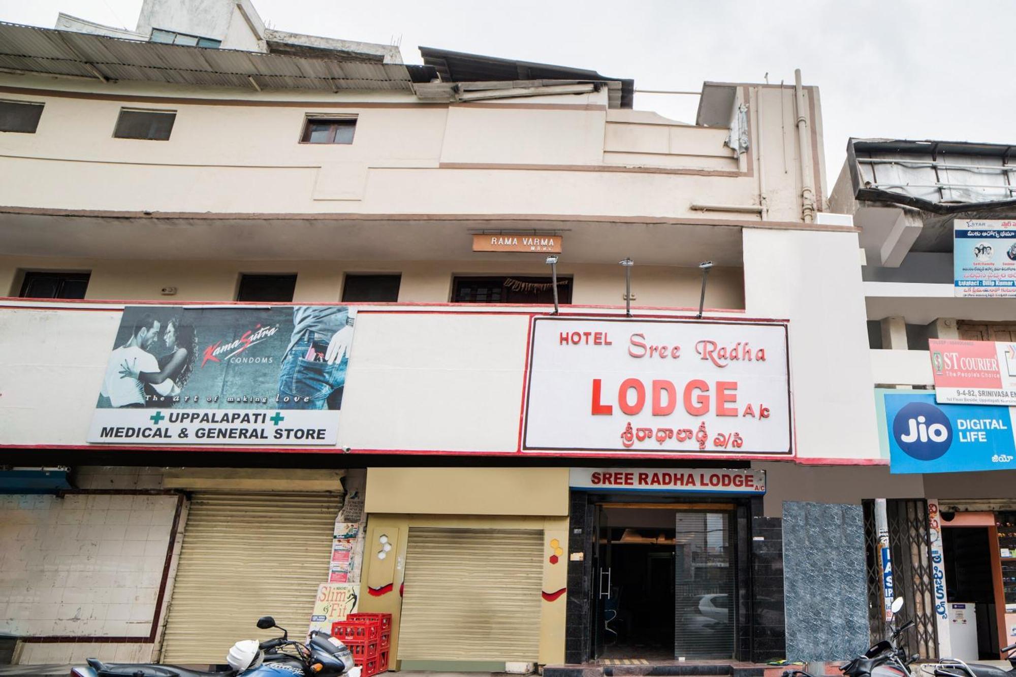 Hotel O Sree Radha Lodge Near Snow World Secunderabad Экстерьер фото